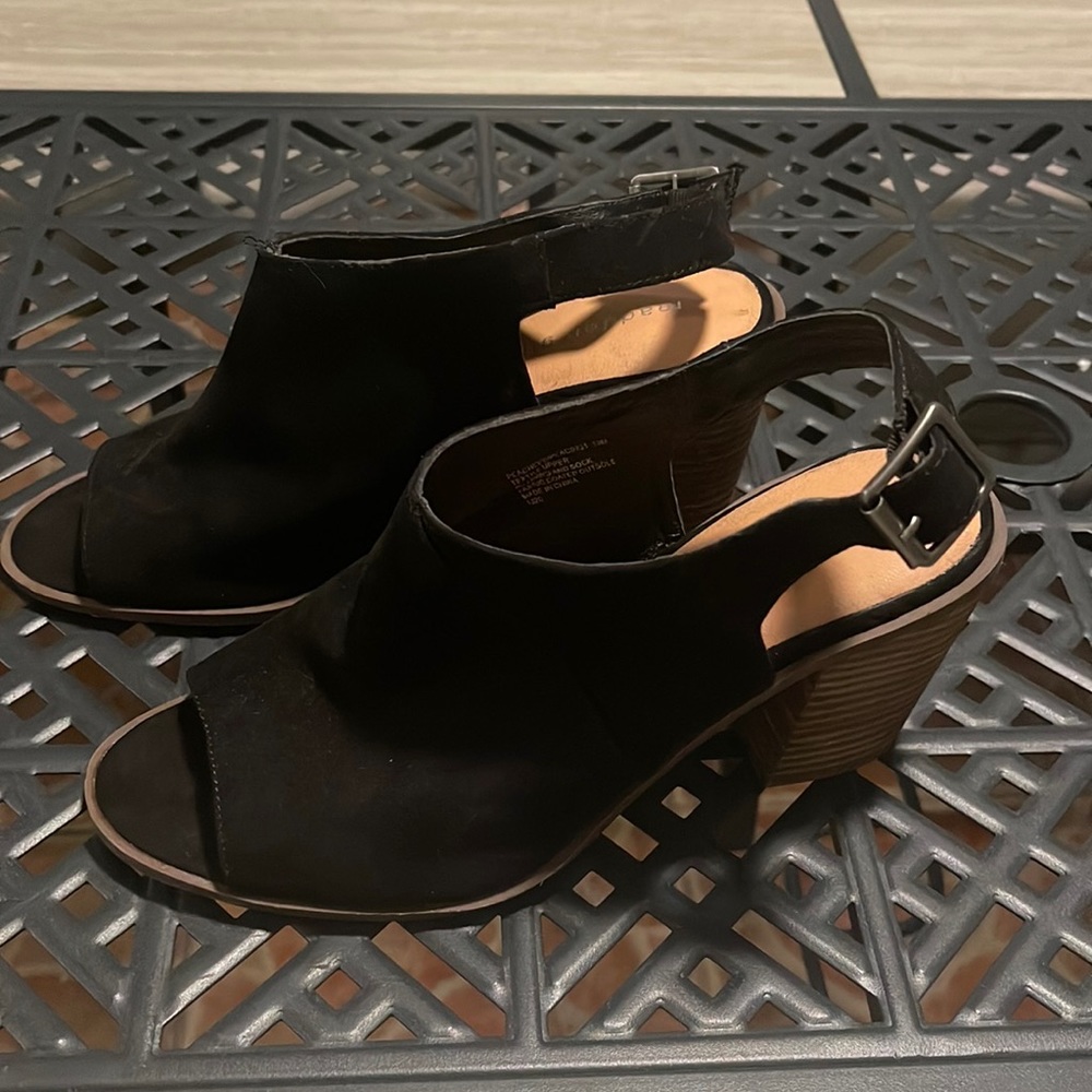 Woman’s shoes